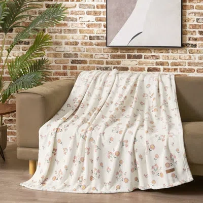 Lucky Brand Daisy Blankets In Ivory