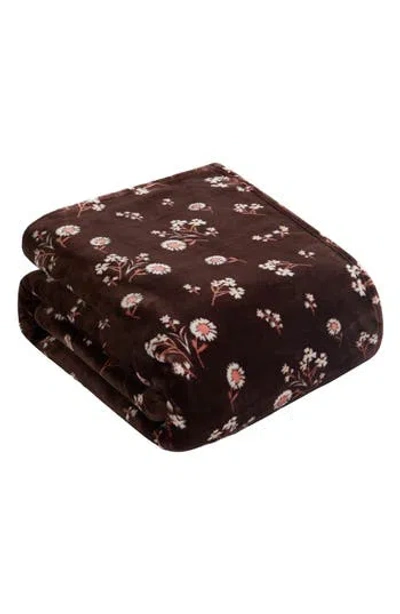 Lucky Brand Daisy Faux Shearling Throw Blanket In French Roast Brown