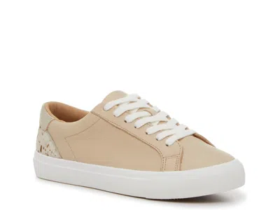 Lucky Brand Divahna Sneaker In Neutral