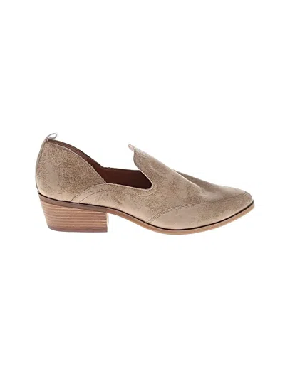 Pre-owned Lucky Brand Flats In Tan