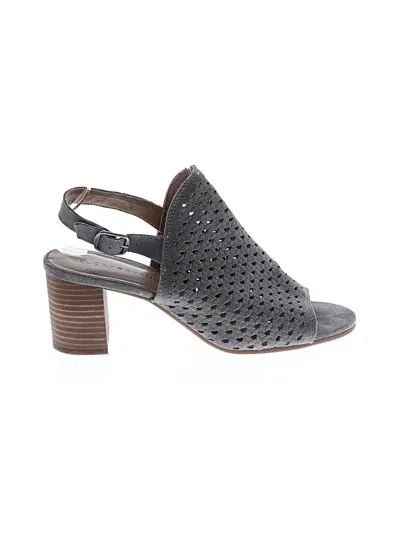 Pre-owned Lucky Brand Heels In Gray