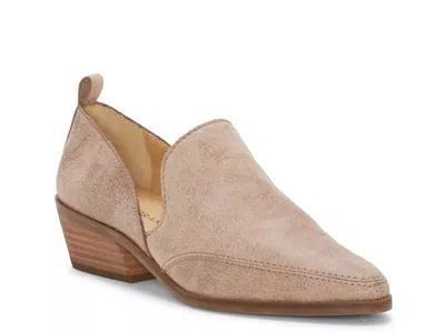 Lucky Brand Mahzan Flat In Brown