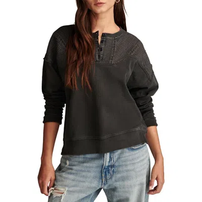 Lucky Brand Women's Pintucked-yoke Henley Sweatshirt In Caviar