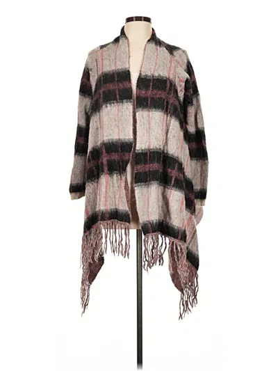Pre-owned Lucky Brand Poncho In Burgundy