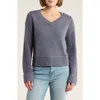 Lucky Brand Textured V-neck Sweater In Gray