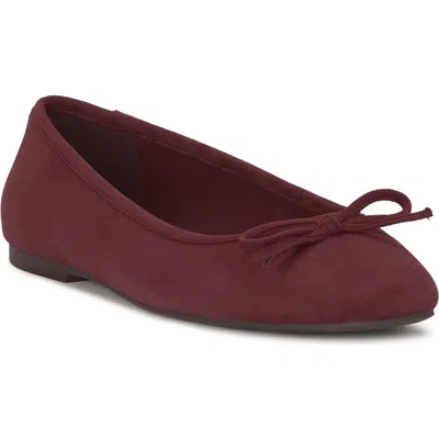 Lucky Brand Tinnia Ballet Flat In Burgundy