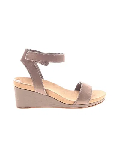 Pre-owned Lucky Brand Wedges In Brown