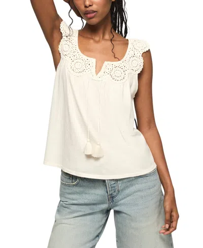 Lucky Brand Women's Scoop Neck Tank Top In White