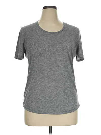 Pre-owned Lucy Active T-shirt In Gray