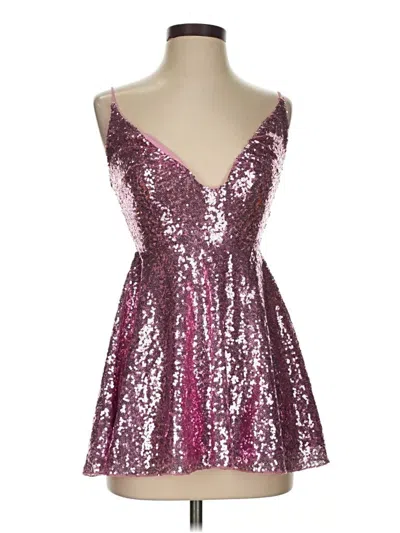 Pre-owned Lucy In The Sky Sleeveless Top Burgundy Sweetheart Neckline Tops