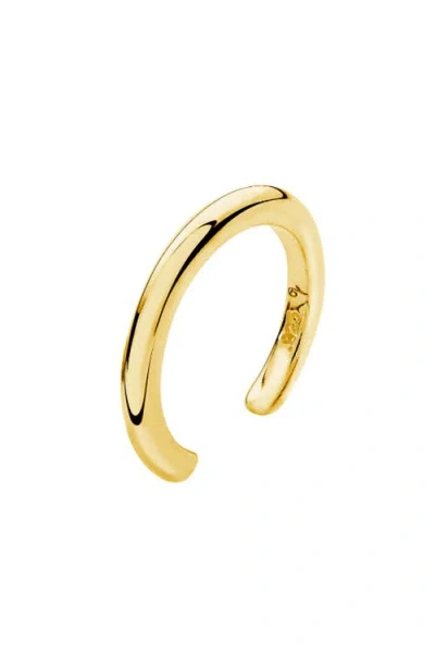 Lucy Quartermaine Plain Ear Cuff In Gold