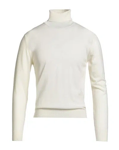 Luigi Borrelli Napoli Man Turtleneck Ivory Size 46 Wool In White