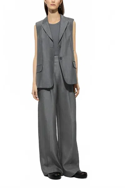 Luisa Cerano Gabardine Vest In Charcoal In Pink