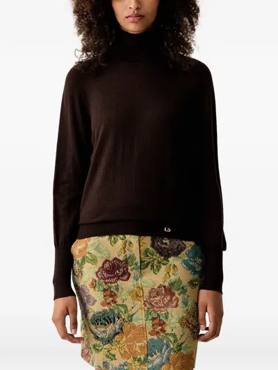 Luisa Spagnoli Logo-plaque Roll-neck Sweater In Brown
