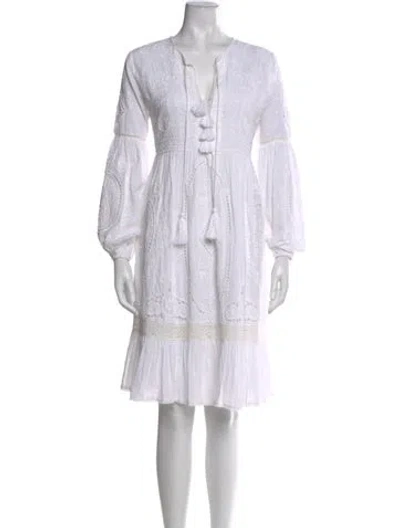 Pre-owned Luisa Spagnoli V-neck Knee-length Dress In White