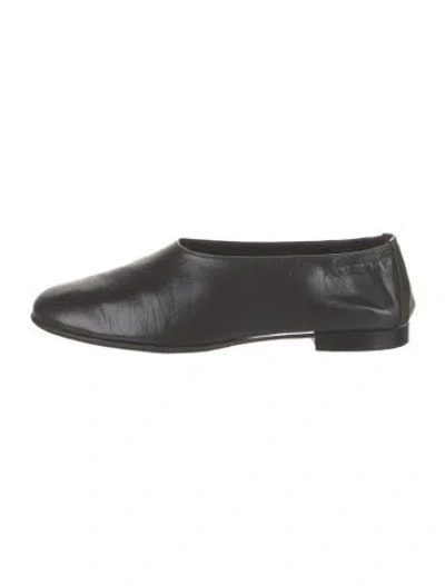 Pre-owned Lukure Leather Ballet Flats In Black