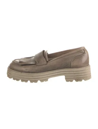 Pre-owned Lukure Leather Loafers In Neutral