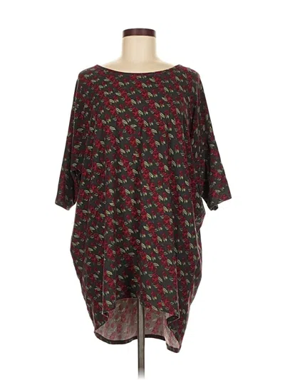 Pre-owned Lularoe 3/4 Sleeve T-shirt In Burgundy