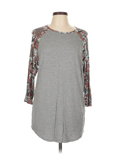 Pre-owned Lularoe 3/4 Sleeve T-shirt In Gray