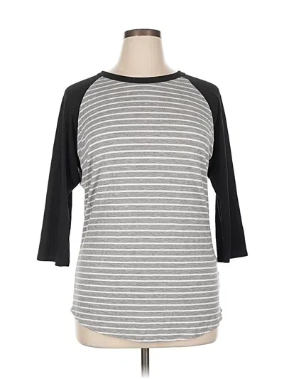 Pre-owned Lularoe 3/4 Sleeve T-shirt In Gray