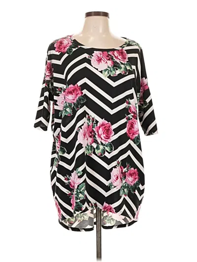 Pre-owned Lularoe 3/4 Sleeve T-shirt In Black