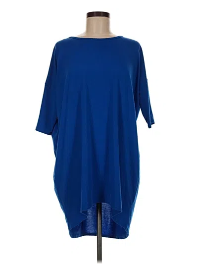 Pre-owned Lularoe 3/4 Sleeve T-shirt In Blue
