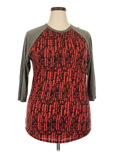 Pre-owned Lularoe 3/4 Sleeve T-shirt In Burgundy
