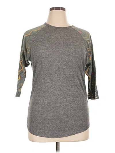 Pre-owned Lularoe 3/4 Sleeve T-shirt In Gray