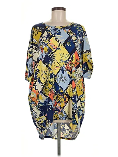 Pre-owned Lularoe 3/4 Sleeve T-shirt In Yellow