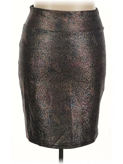 Pre-owned Lularoe Faux Leather Skirt In Silver