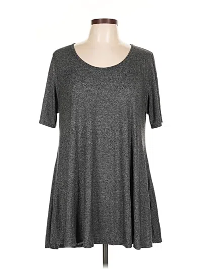 Pre-owned Lularoe Short Sleeve T-shirt In Gray