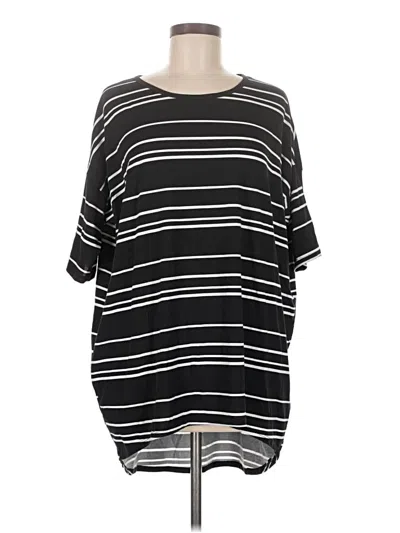 Pre-owned Lularoe Short Sleeve T-shirt In Black