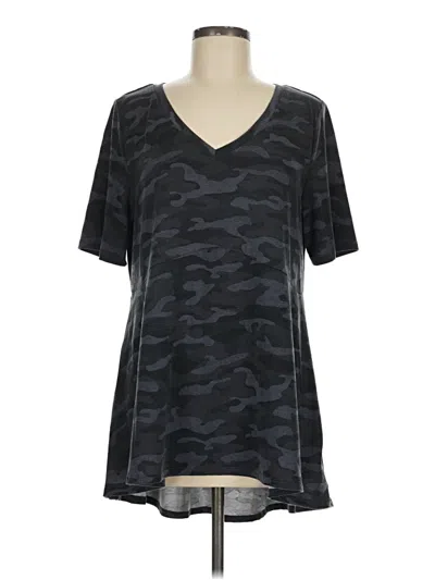 Pre-owned Lularoe Short Sleeve T-shirt In Black