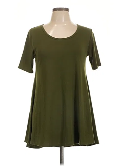 Pre-owned Lularoe Short Sleeve T-shirt In Green