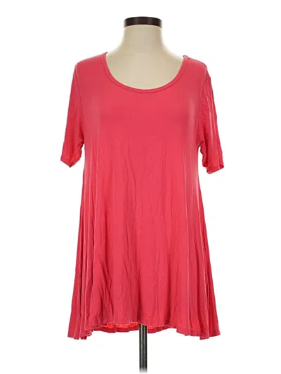 Pre-owned Lularoe Short Sleeve T-shirt In Red