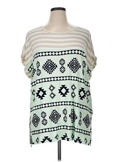 Pre-owned Lularoe Sleeveless T-shirt In Green