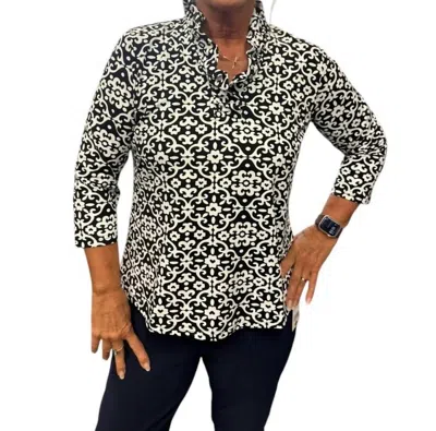Lulu-b Ruffle Swirl 3/4 Sleeve Top In Black & White Flower