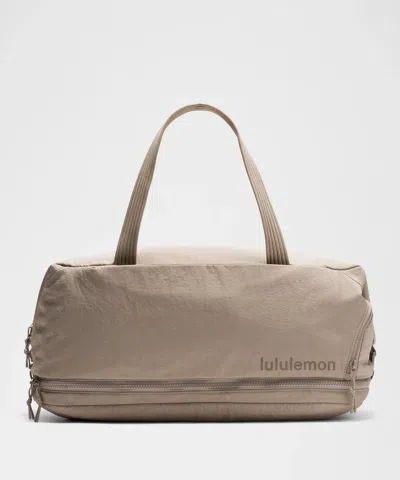 Lululemon - 3-in-1 Gym Duffle Bag 30l - Khaki,neutral/warm Ash Grey