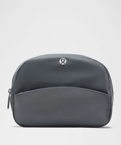Lululemon City Essentials Pouch 4l