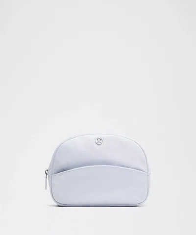 Lululemon - City Essentials Pouch 4l - Starch Blue