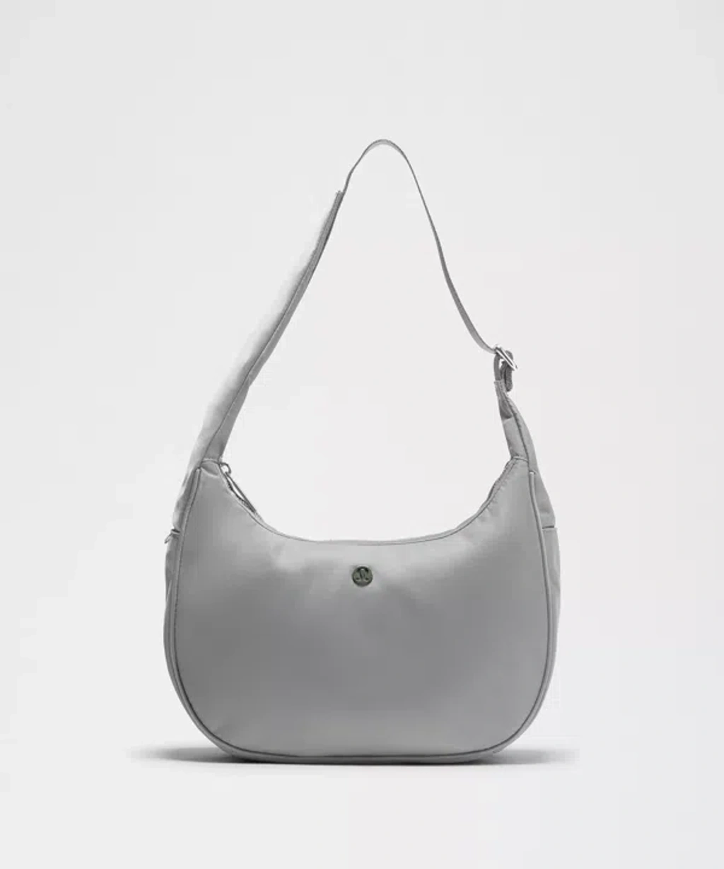 Lululemon - City Essentials Shoulder Bag 4l - Green/grey Sage/silver |  ModeSens