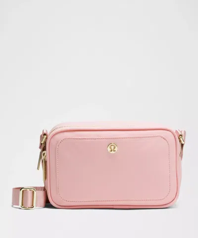 Lululemon - Crossbody Camera Bag 2l - Pink Haze