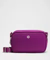 Lululemon - Crossbody Camera Bag 2l - Purple/chilled Grape