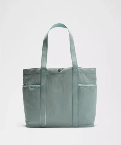 Lululemon Daily Multi-pocket Tote Bag 20l