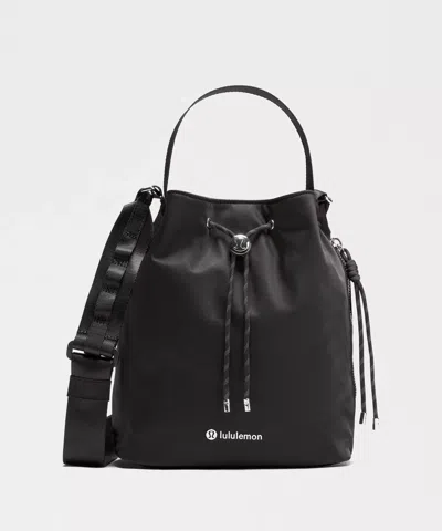 Lululemon Drawstring Bucket Crossbody Bag 5l
