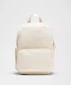 Lululemon - Everywhere Backpack Small 11.5l  - White,neutral/light Ivory/sheer Oak/gold