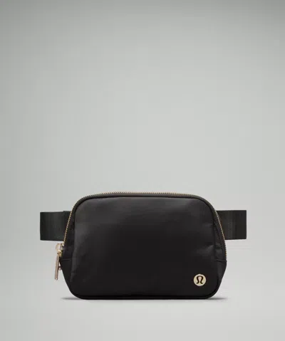 Lululemon Everywhere Belt Bag 1l Metal Hardware In Black