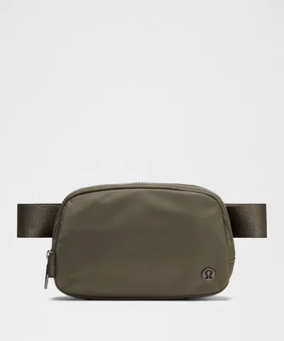 Lululemon Everywhere Belt Bag 1l