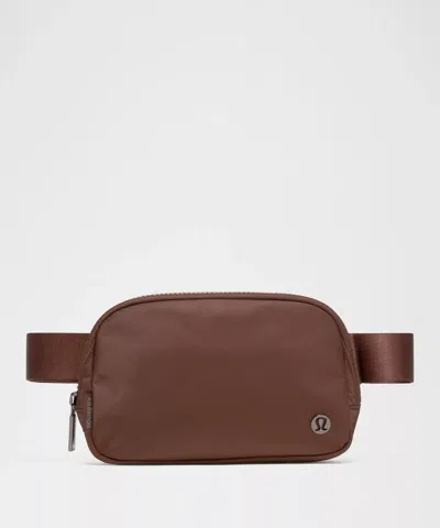 Lululemon - Everywhere Belt Bag With Long Strap 1l - Brown/lava Cake