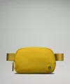 Lululemon - Everywhere Belt Bag With Long Strap 1l - Gilded Yellow In Gold